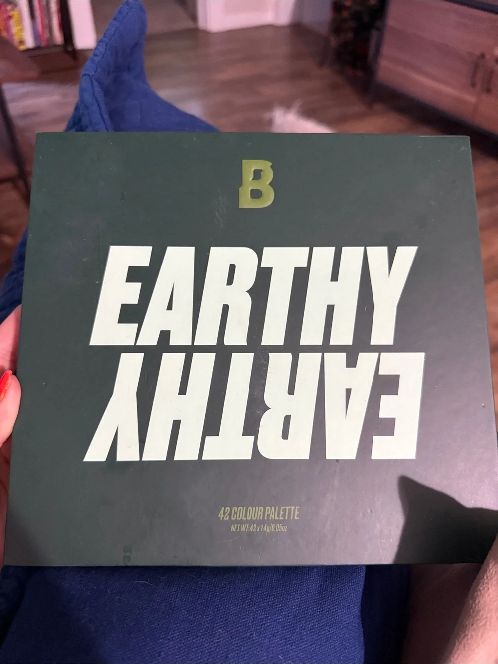 EARTHY Beauty Bay  42-Colour Palette Makeup Palette